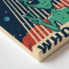 תמונת קנבס וינטג' של דמות חייזרית עתידנית במרחבי חלל צבעוניים עם כוכבים וגלקסיה